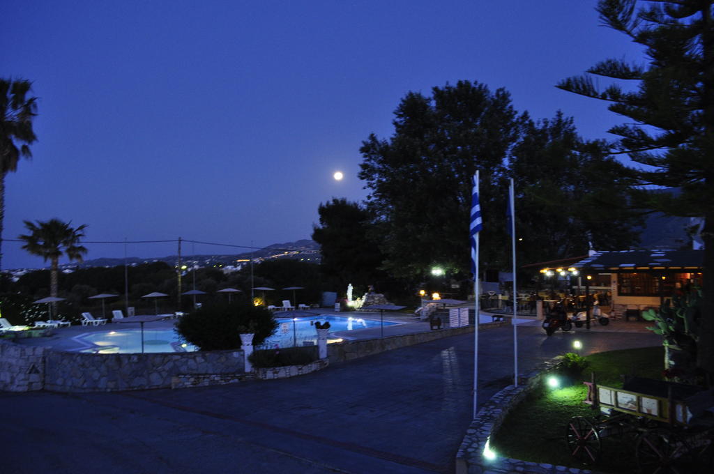 Ampavris Family Apartments Kos Bagian luar foto