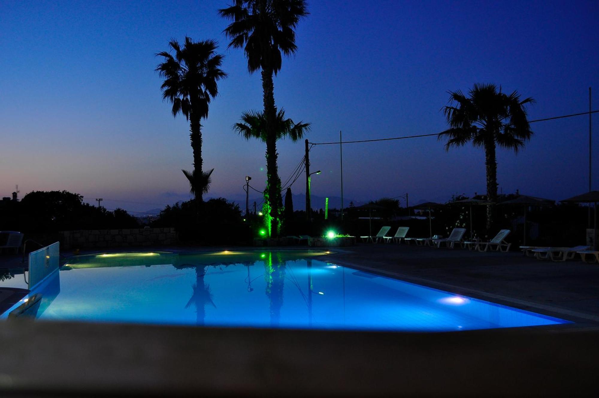 Ampavris Family Apartments Kos Bagian luar foto