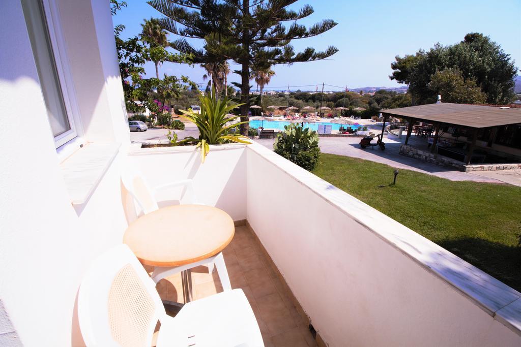 Ampavris Family Apartments Kos Bagian luar foto