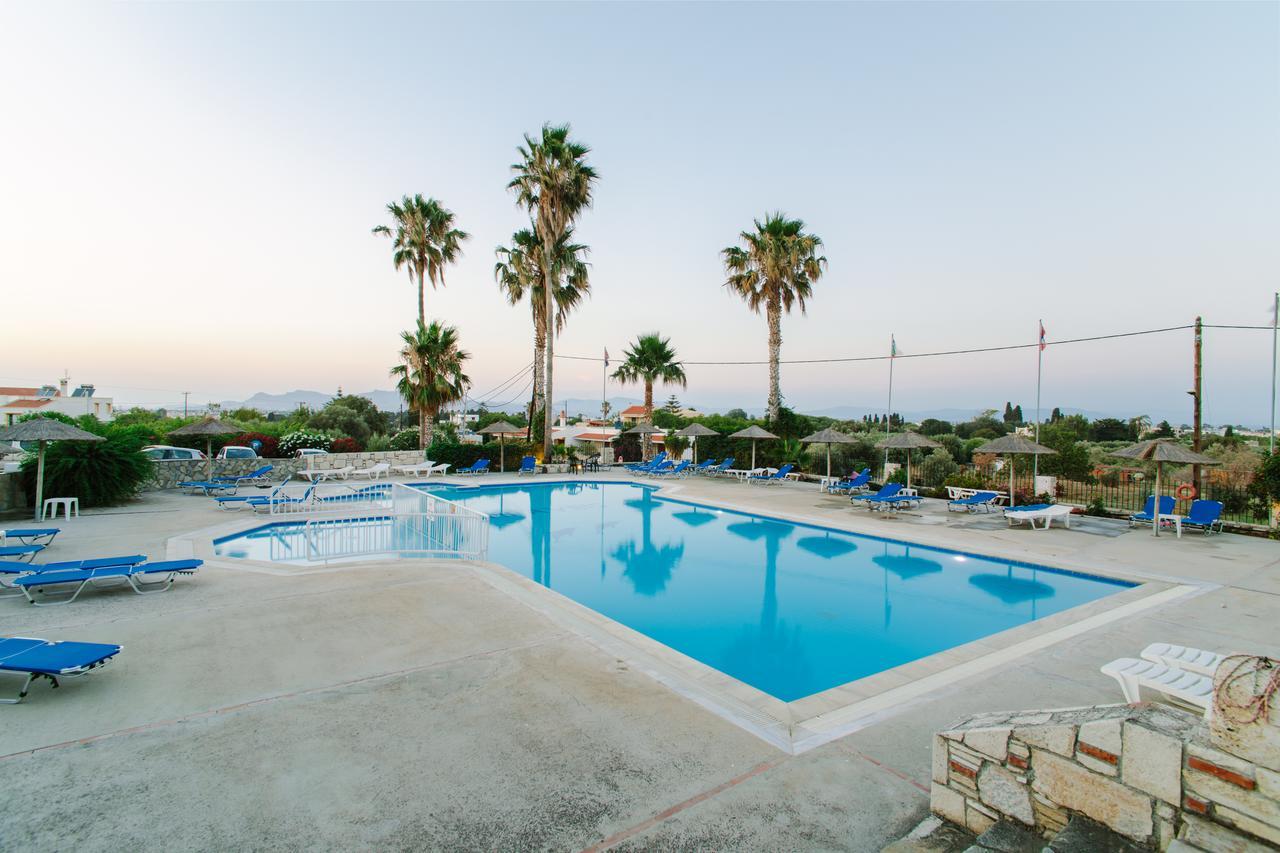 Ampavris Family Apartments Kos Bagian luar foto